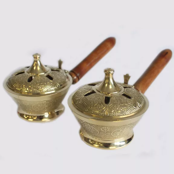 Verzierter Räucherstäbchenhalter Verzierter Räucherstäbchenhalter