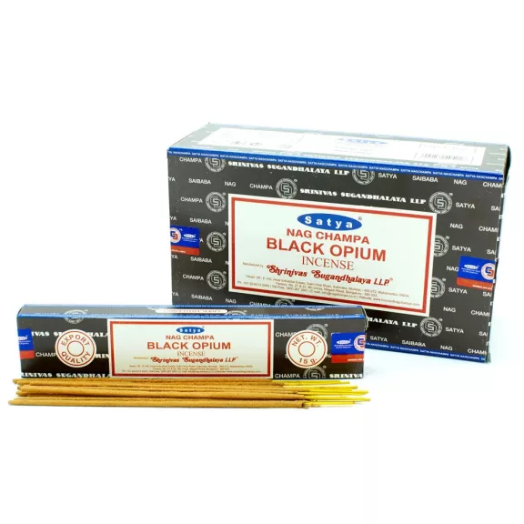 Satya Räucherstäbchen 15 g – Schwarzes Opium Satya Räucherstäbchen 15 g – Schwarzes Opium
